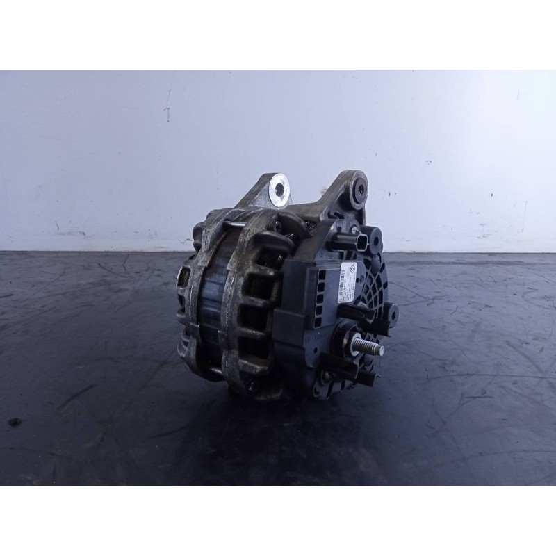 Recambio de alternador para dacia lodgy laureate referencia OEM IAM 231005933R  P3-A5-12-3