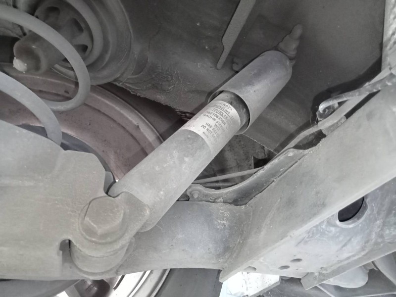 Recambio de amortiguador trasero izquierdo para dacia lodgy laureate referencia OEM IAM 562106339R  