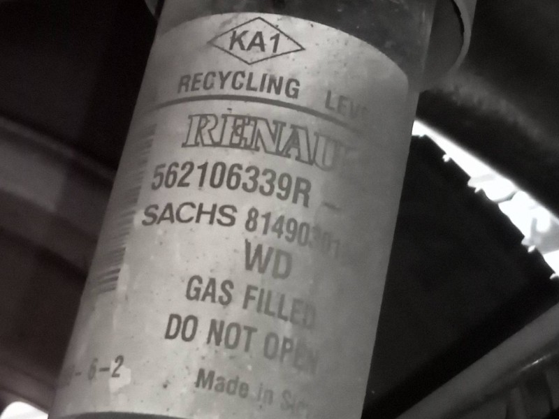Recambio de amortiguador trasero izquierdo para dacia lodgy laureate referencia OEM IAM 562106339R  