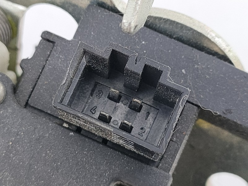 Recambio de cerradura maletero / porton para skoda superb combi (3t5) comfort referencia OEM IAM   E1-A5-44-2