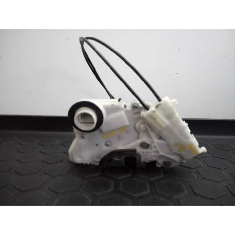 Recambio de cerradura puerta delantera izquierda para toyota yaris active referencia OEM IAM   E2-B4-53-1