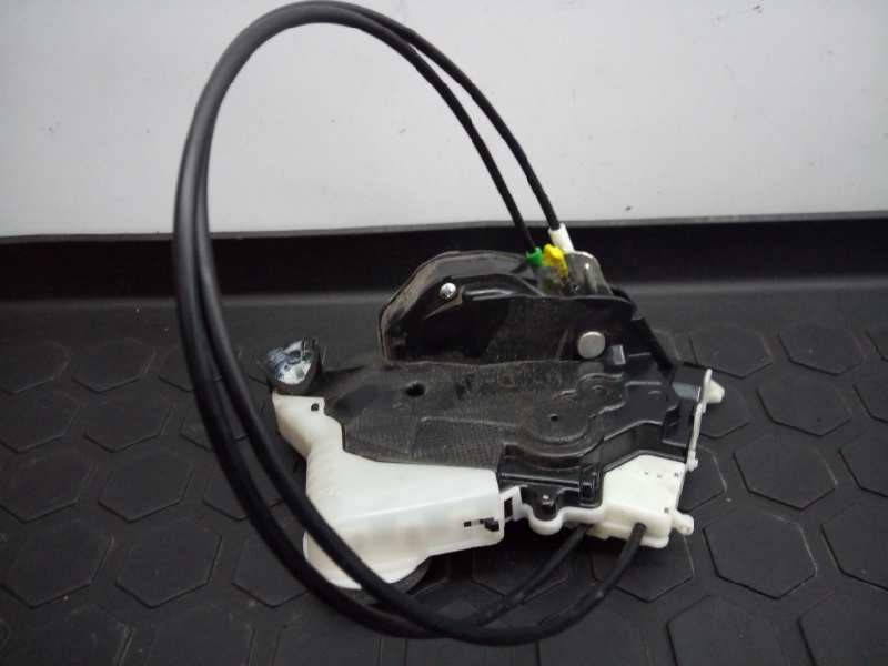 Recambio de cerradura puerta delantera izquierda para toyota yaris active referencia OEM IAM   E2-B4-53-1