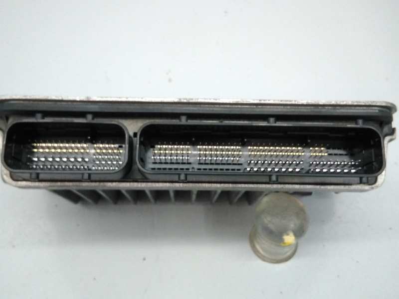 Recambio de centralita motor uce para toyota yaris active referencia OEM IAM 896610DF30 MB2754005412 E3-B2-10-1