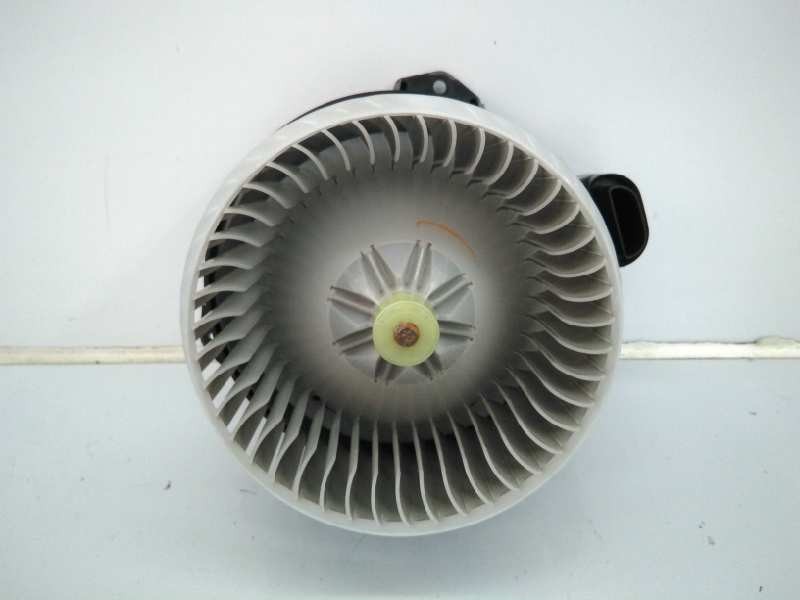 Recambio de ventilador calefaccion para toyota yaris active referencia OEM IAM   E2-B4-34-2