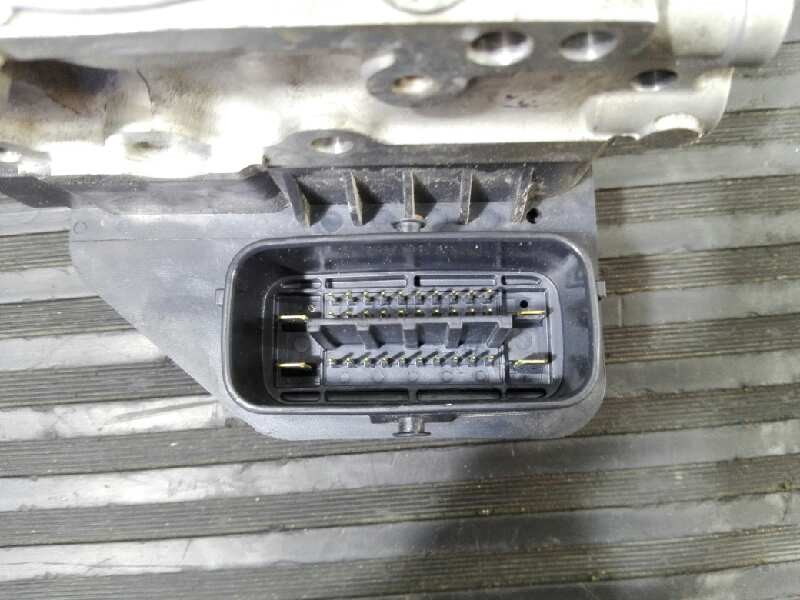 Recambio de abs para toyota rav 4 (a3) active referencia OEM IAM 4454042252 8954142442 P3-A8-17-2