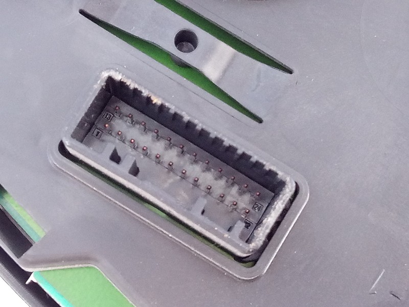 Recambio de cuadro instrumentos para dacia lodgy laureate referencia OEM IAM 248102055R  E2-A1-32-1