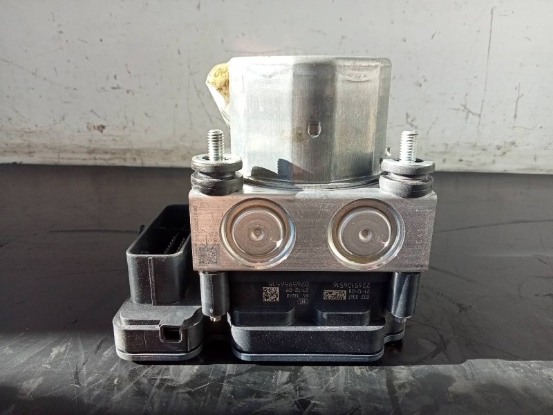 Recambio de abs para renault kadjar intens referencia OEM IAM 476607394R  P3-B9-14-2