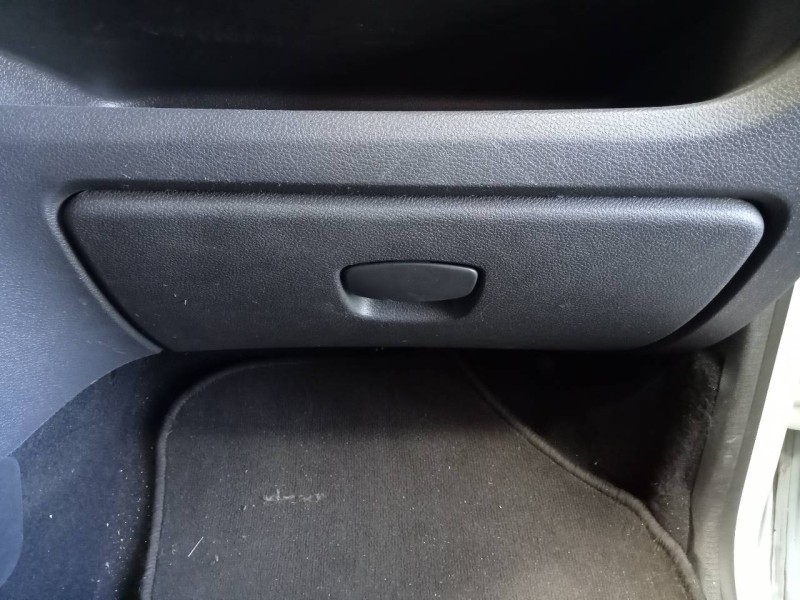 Recambio de guantera para dacia lodgy laureate referencia OEM IAM   