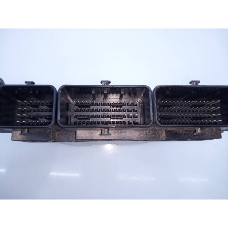 Recambio de centralita motor uce para dacia dokker express ambiance referencia OEM IAM 237106319R 0281032811 E2-A1-38-3