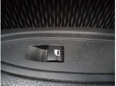 MANDO ELEVALUNAS DELANTERO DERECHO 