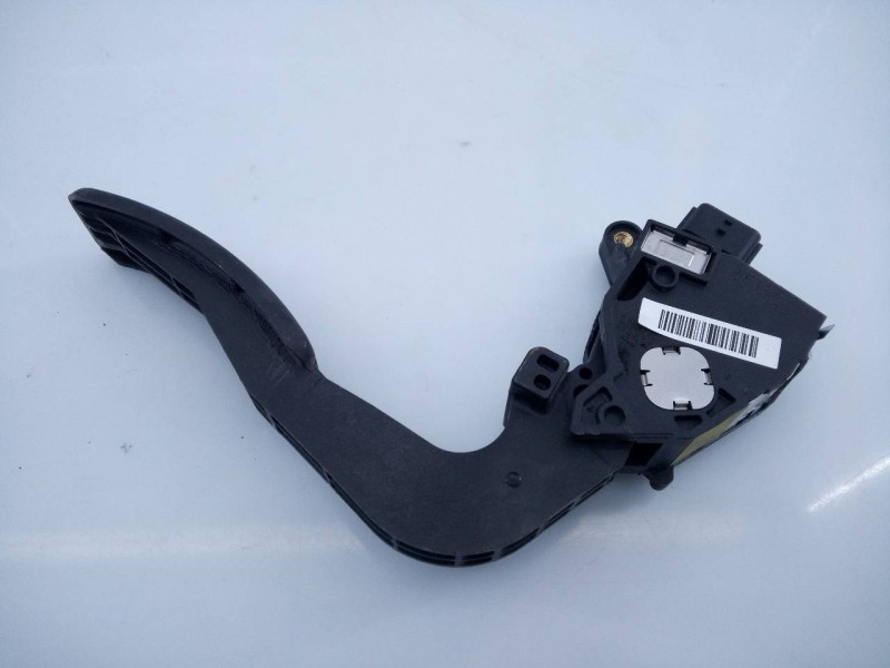 Recambio de pedal acelerador para dacia dokker express ambiance referencia OEM IAM 180021343R  E2-A1-38-3
