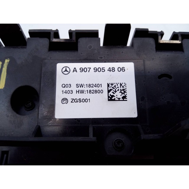 Recambio de mando climatizador para mercedes-benz sprinter iii furgón fwd 211/214 cdi fwd l2 (910.623) referencia OEM IAM A90790
