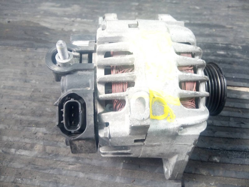 Recambio de alternador para kia sportage concept 4x2 referencia OEM IAM 2609780 373002B600 373002B600