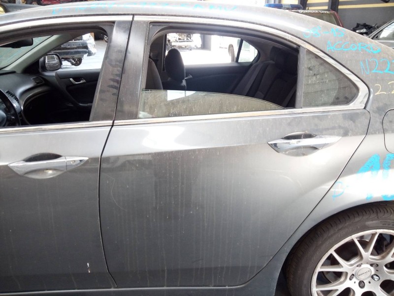 Recambio de puerta trasera izquierda para honda accord berlina (cu) executive referencia OEM IAM   