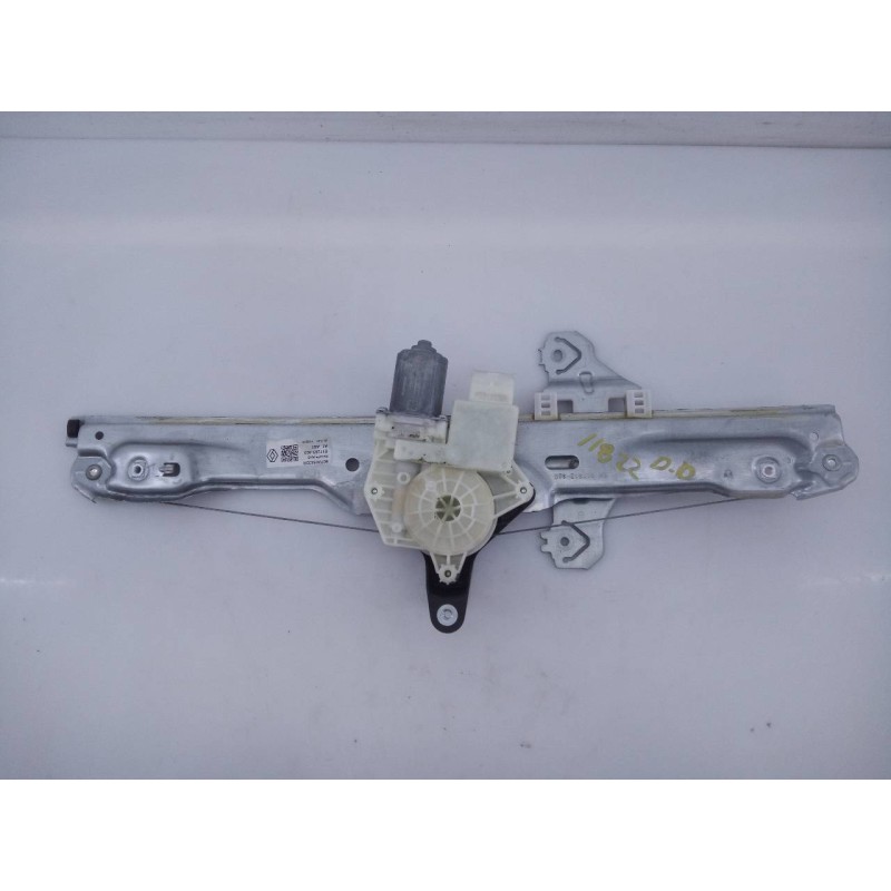 Recambio de elevalunas delantero derecho para renault kadjar intens referencia OEM IAM 807205433R  E1-A1-48-1