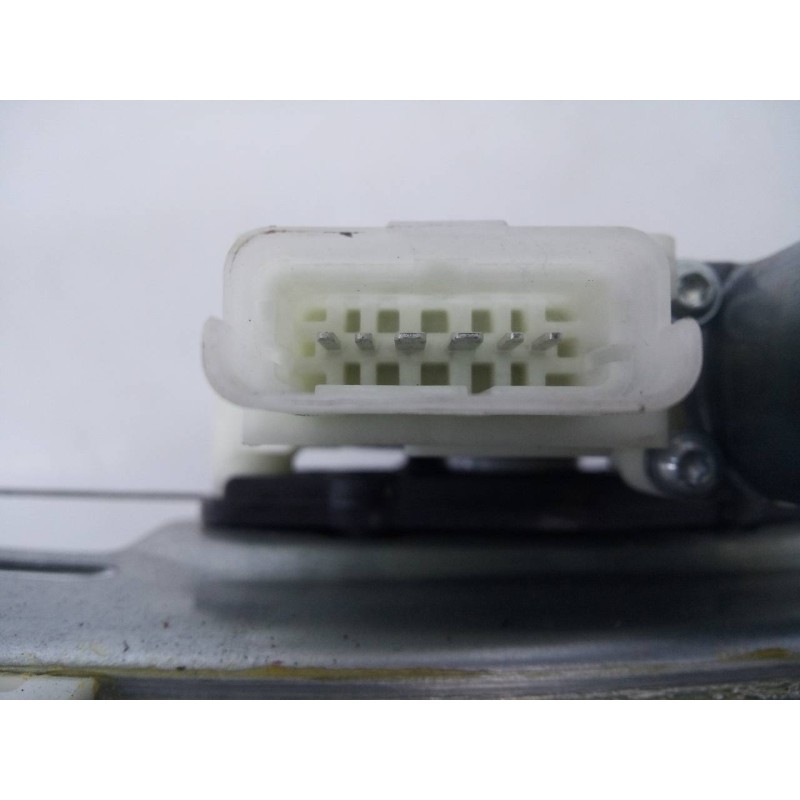 Recambio de elevalunas delantero derecho para renault kadjar intens referencia OEM IAM 807205433R  E1-A1-48-1