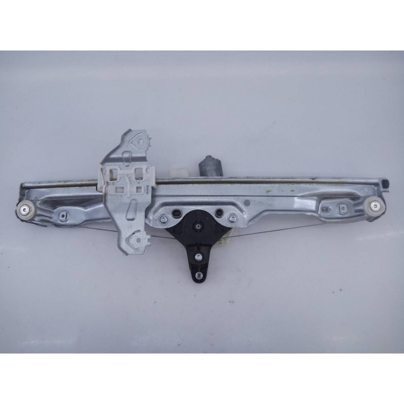 Recambio de elevalunas delantero derecho para renault kadjar intens referencia OEM IAM 807205433R  E1-A1-48-1