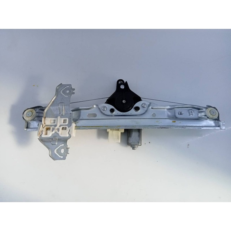 Recambio de elevalunas trasero izquierdo para renault kadjar intens referencia OEM IAM 827217622R  E1-A1-44-1