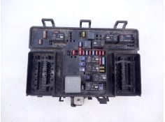 CAJA RELES / FUSIBLES FG9T14A067EB E3-B3-29-3