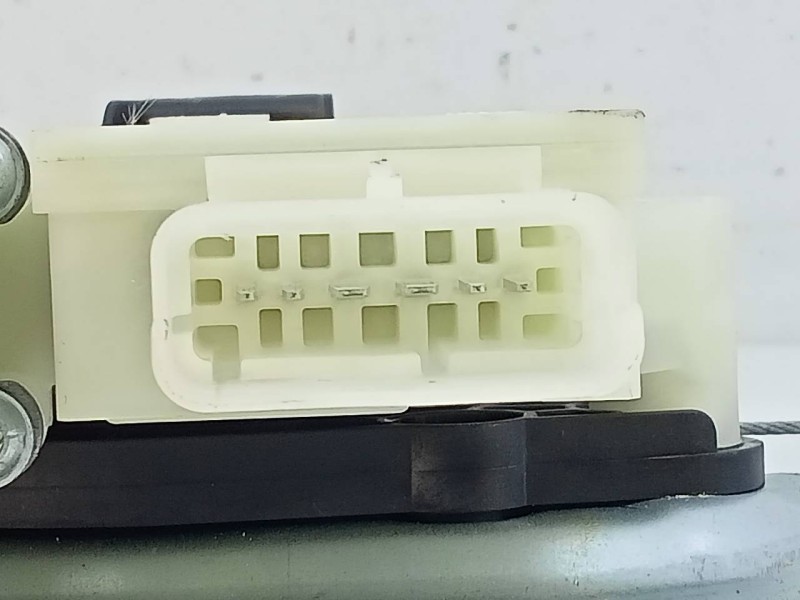 Recambio de elevalunas trasero izquierdo para renault kadjar intens referencia OEM IAM 827217622R  E1-A1-44-1