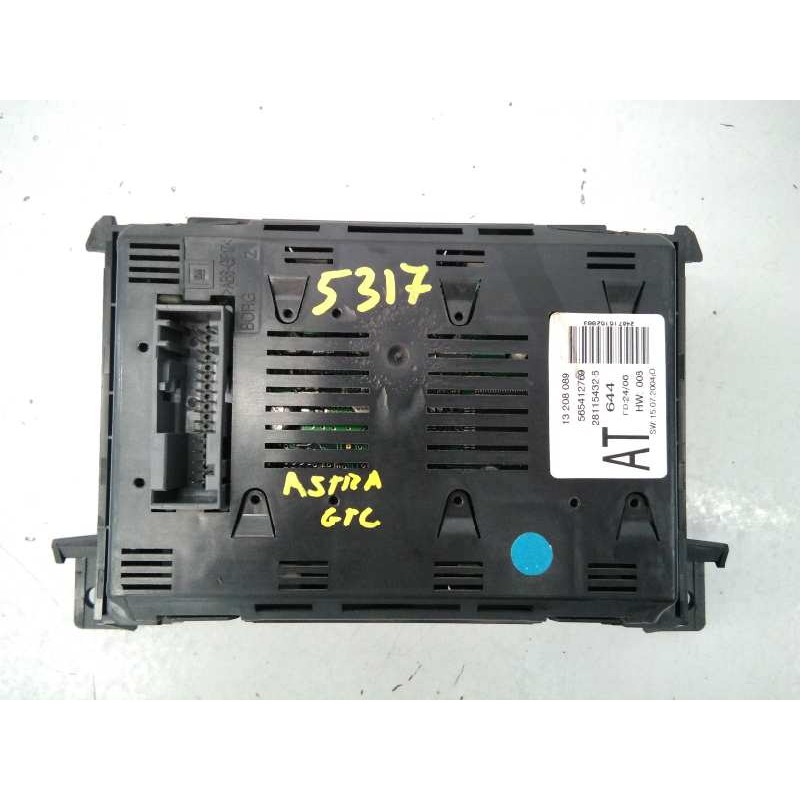 Recambio de pantalla multifuncion para opel astra gtc sport referencia OEM IAM 281154326 565412769 E3-A5-34-2