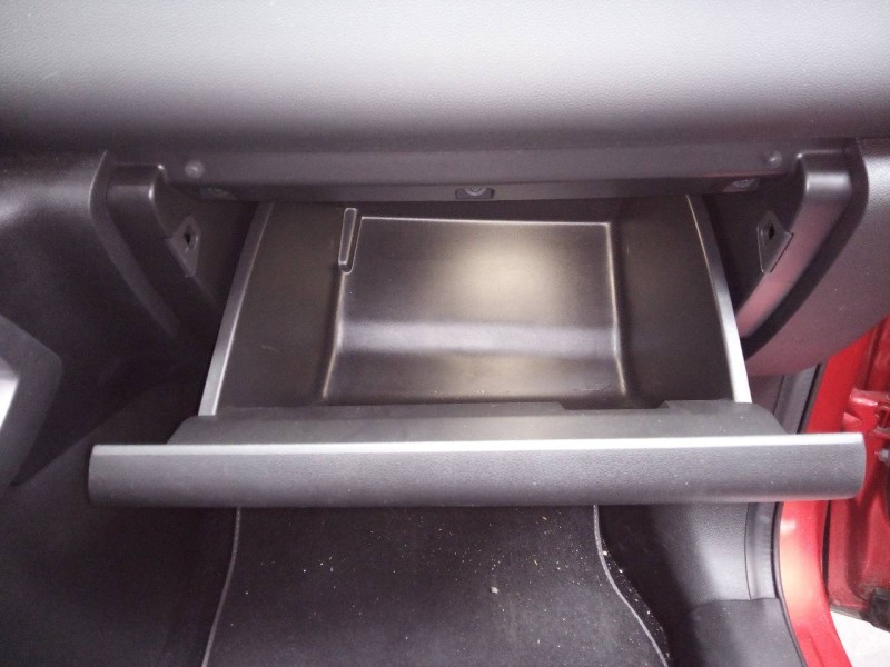 Recambio de guantera para renault kadjar intens referencia OEM IAM   