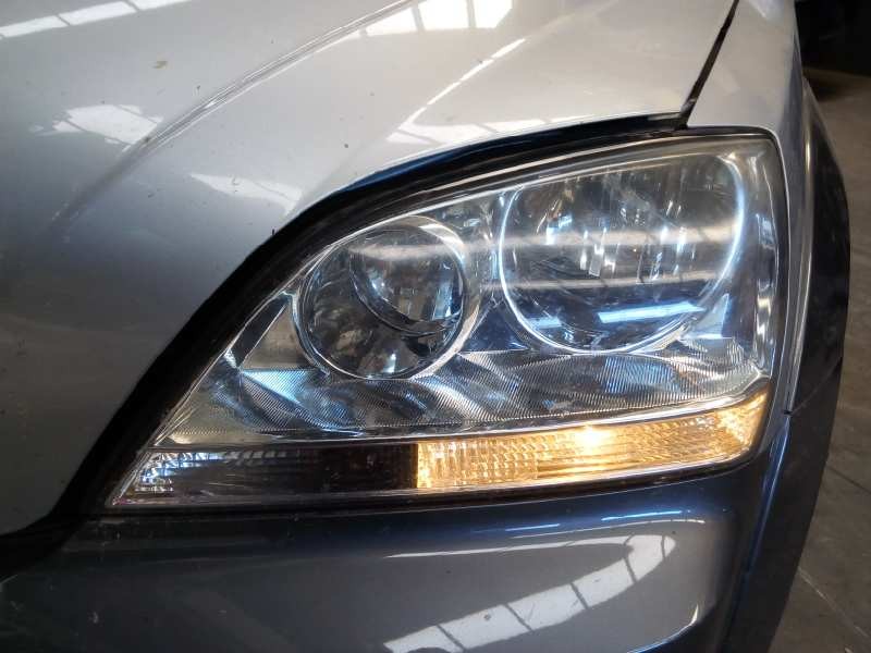 Recambio de faro izquierdo para kia sorento 2.5 crdi concept referencia OEM IAM   E1-B2-52-1