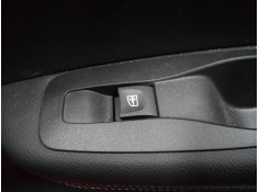 MANDO ELEVALUNAS TRASERO DERECHO 