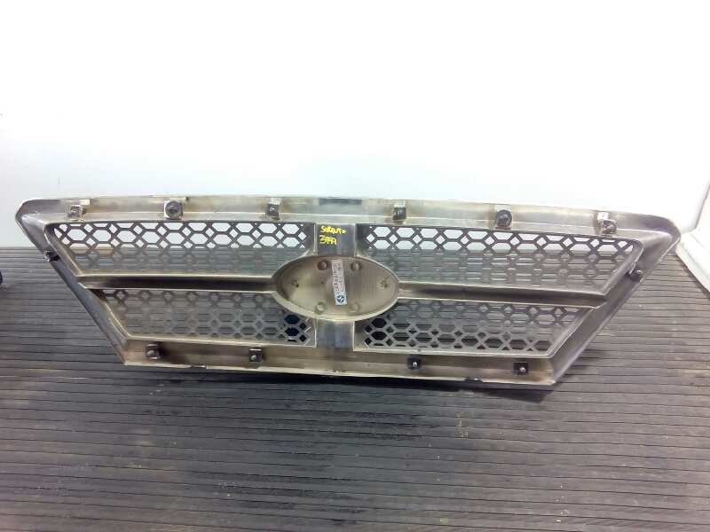 Recambio de rejilla delantera para kia sorento 2.5 crdi concept referencia OEM IAM   P2-A2-37