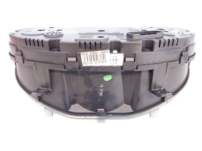 Recambio de cuadro instrumentos para kia sportage concept 4x2 referencia OEM IAM 940033U255  E3-A3-30-2