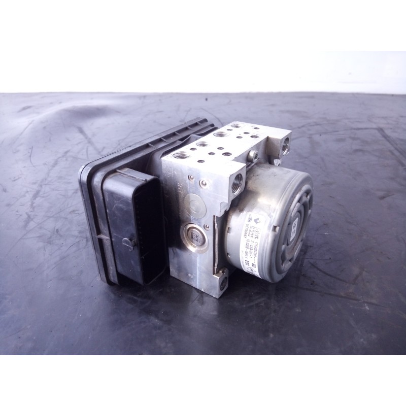 Recambio de abs para dacia dokker ambiance referencia OEM IAM 476600078R 2CAS1001 P3-A8-8-4