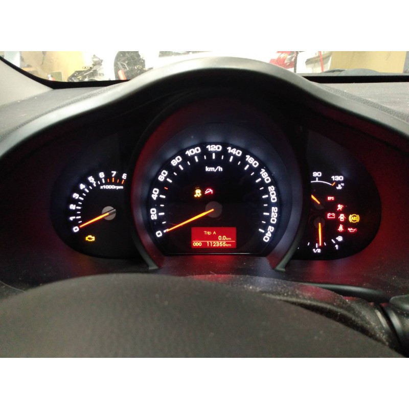 Recambio de cuadro instrumentos para kia sportage concept 4x2 referencia OEM IAM 940033U255  E3-A3-30-2