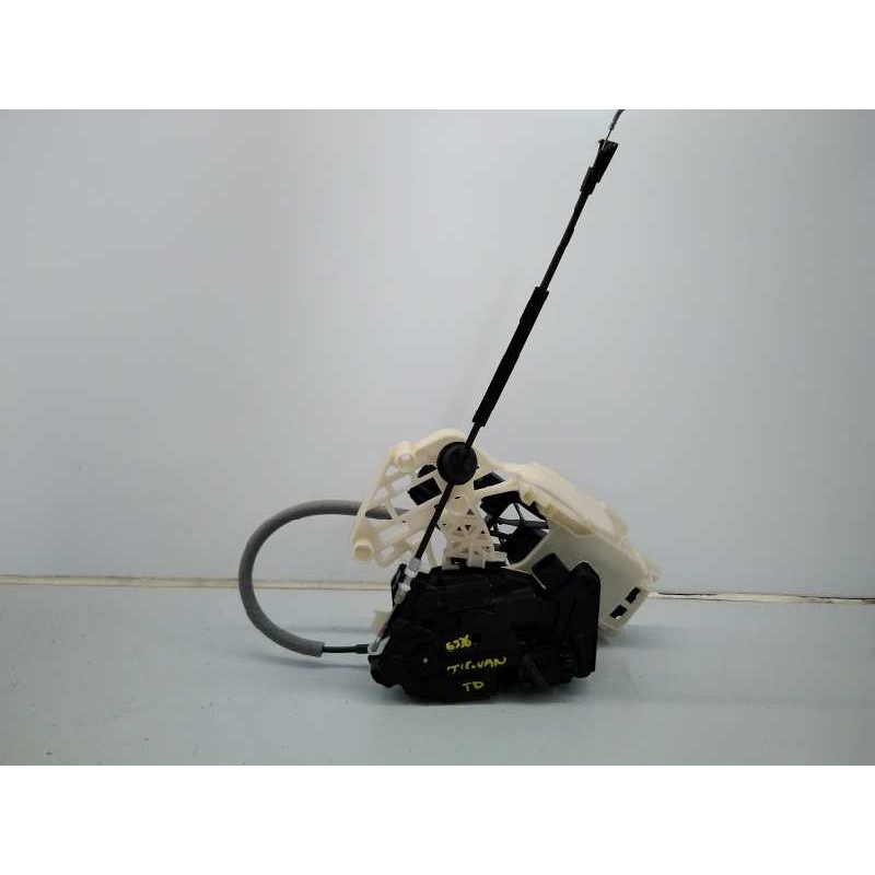 Recambio de cerradura puerta trasera derecha para volkswagen tiguan (5n2) advance bluemotion referencia OEM IAM 5N0839016G  E1-B
