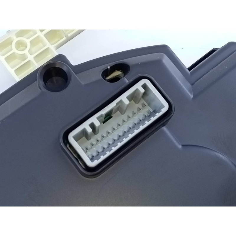 Recambio de cuadro instrumentos para renault kangoo expression referencia OEM IAM P248101769R  E2-A1-38-2