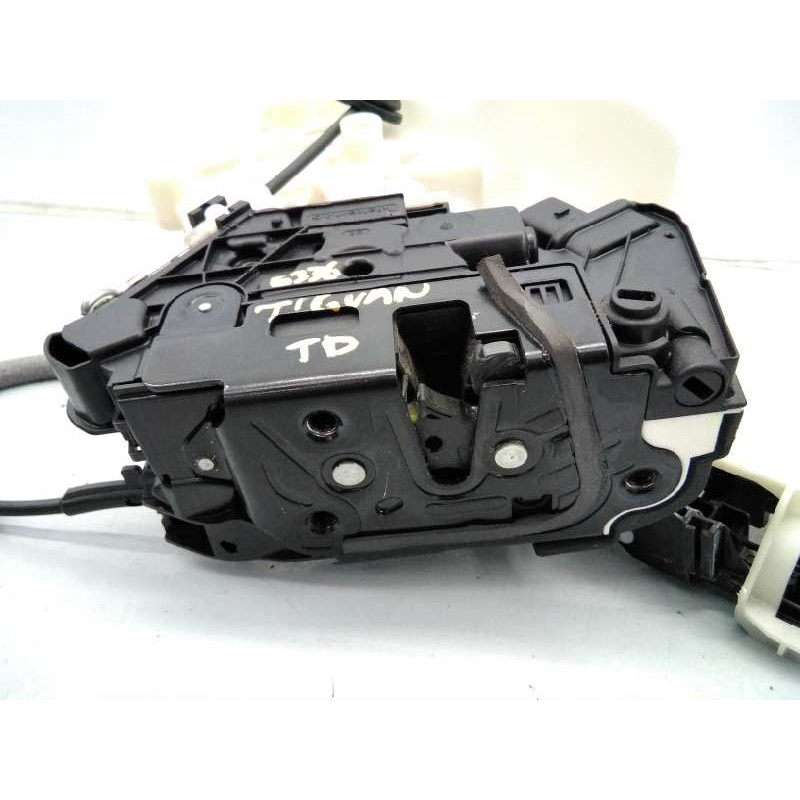Recambio de cerradura puerta trasera derecha para volkswagen tiguan (5n2) advance bluemotion referencia OEM IAM 5N0839016G  E1-B