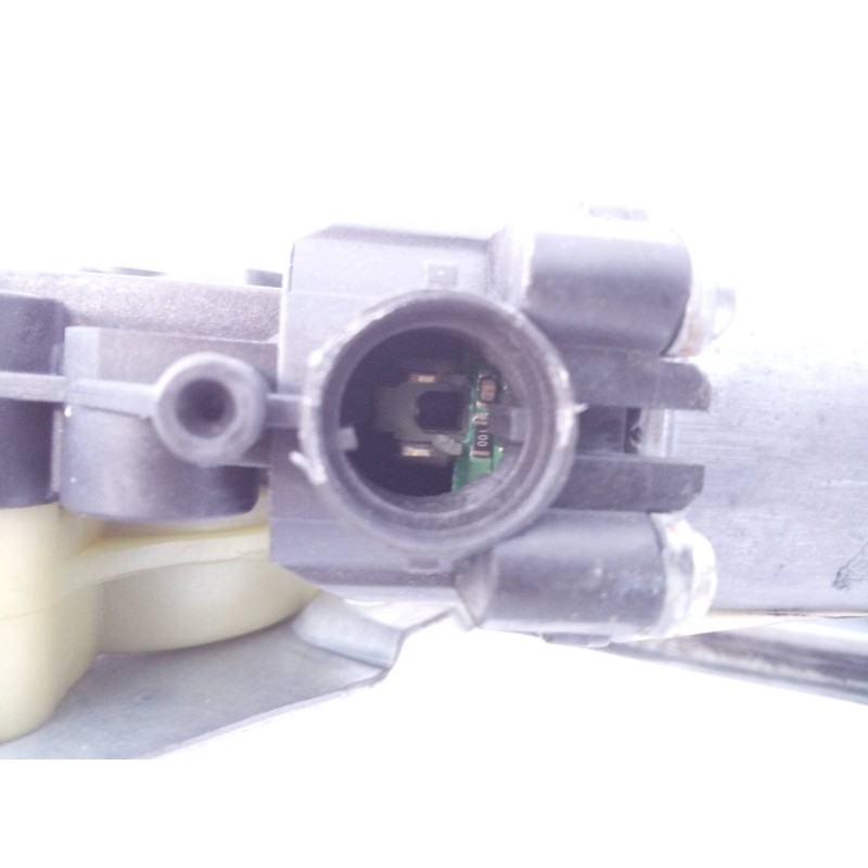 Recambio de elevalunas delantero izquierdo para renault kangoo expression referencia OEM IAM 402087A 020312041903 E1-A1-48-2