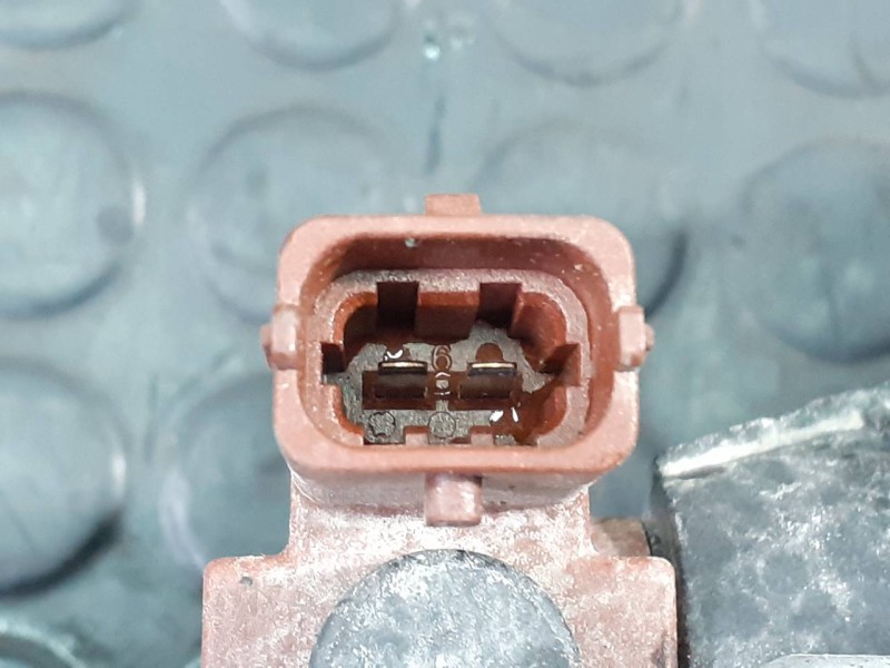 Recambio de valvula egr para peugeot bipper básico referencia OEM IAM 55230929 701599040 P1-A2-13