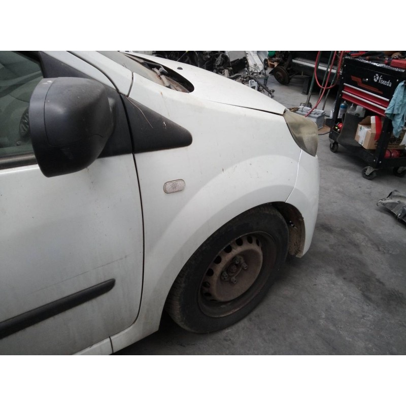 Recambio de aleta delantera derecha para renault twingo authentique referencia OEM IAM   