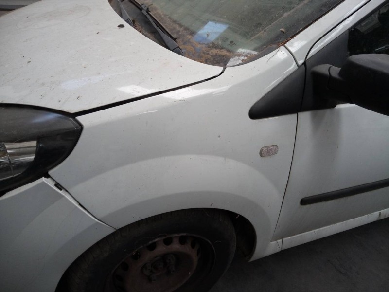 Recambio de aleta delantera izquierda para renault twingo authentique referencia OEM IAM   