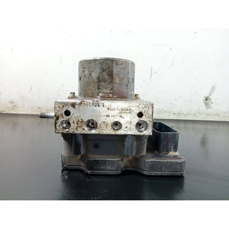 Recambio de abs para dacia duster ambiance 4x2 referencia OEM IAM 476608845R  P3-A8-29-5