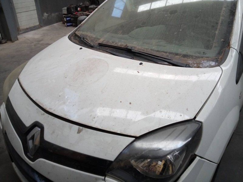 Recambio de capot para renault twingo authentique referencia OEM IAM   