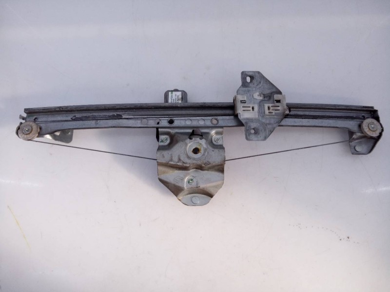 Recambio de elevalunas delantero izquierdo para dacia dokker ambiance referencia OEM IAM 128001472B 9030318C E1-A1-32-1