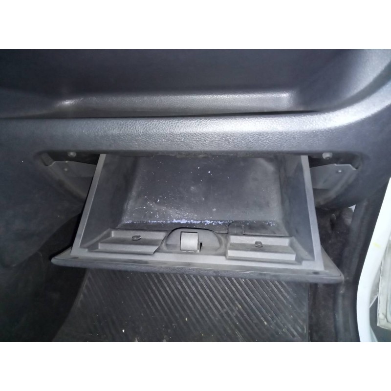 Recambio de guantera para dacia dokker ambiance referencia OEM IAM   