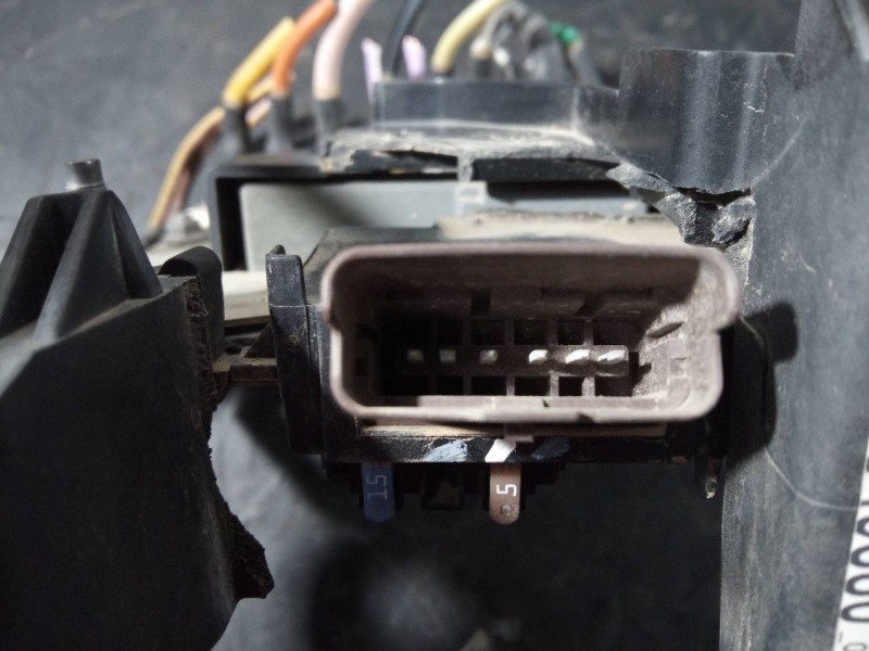 Recambio de caja reles / fusibles para citroën c4 picasso referencia OEM IAM 9675349880  E3-B2-29-4