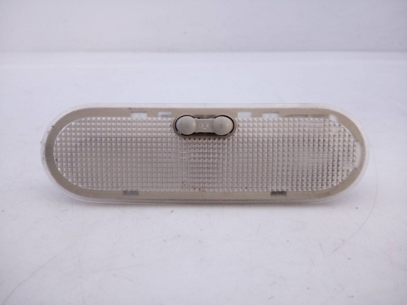 Recambio de luz interior para dacia dokker ambiance referencia OEM IAM 8200074362  E2-A1-34-3