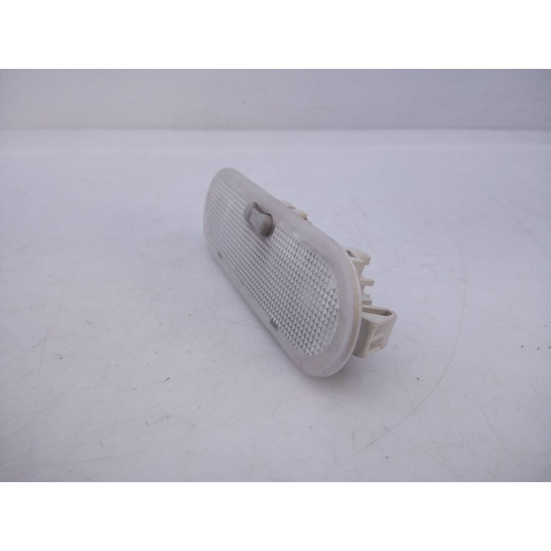 Recambio de luz interior para dacia dokker ambiance referencia OEM IAM 8200074362  E2-A1-34-3