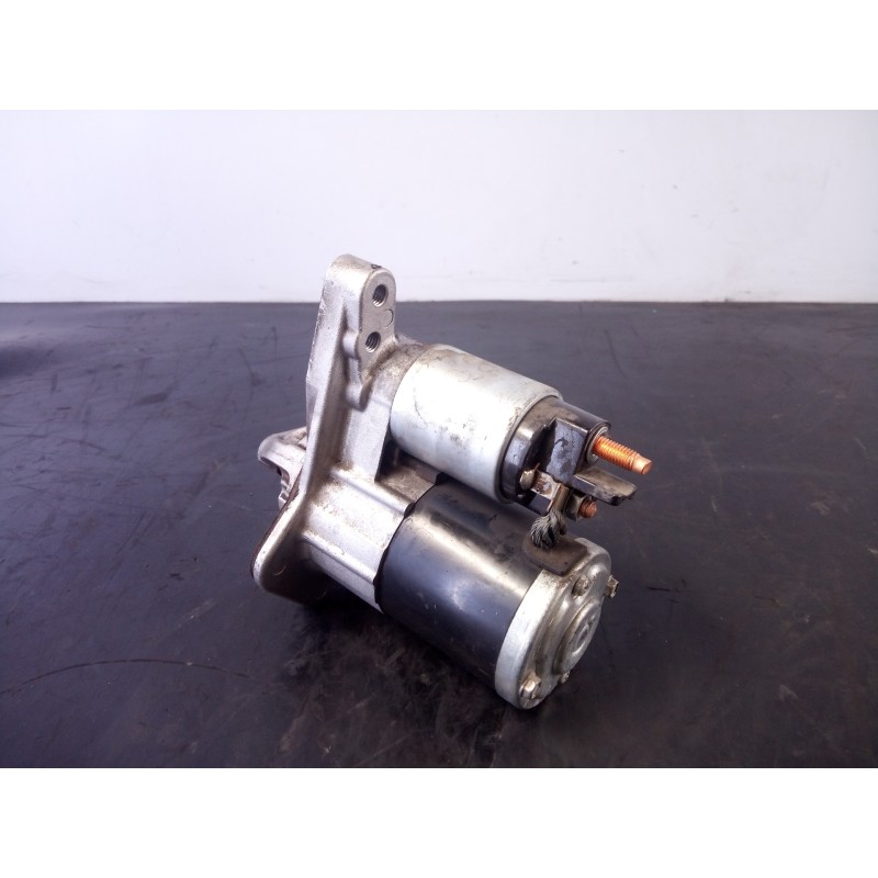 Recambio de motor arranque para dacia dokker ambiance referencia OEM IAM 233001903R  P3-B7-29-2