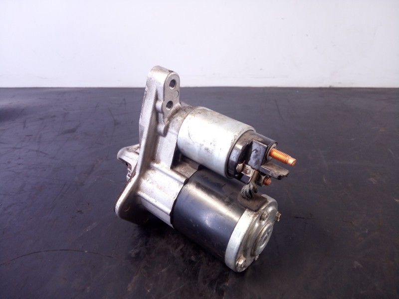 Recambio de motor arranque para dacia dokker ambiance referencia OEM IAM 233001903R  P3-B7-29-2