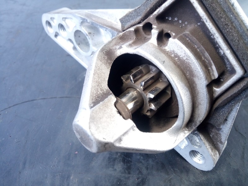 Recambio de motor arranque para dacia dokker ambiance referencia OEM IAM 233001903R  P3-B7-29-2