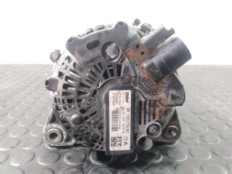 Recambio de alternador para citroën c-elysée feel referencia OEM IAM 9818677980 2713135A P3-B6-20-4